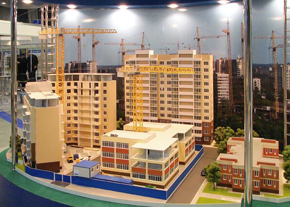 Архитектурные макеты - макет стройплощадки для Комитета по строительству Правительства СПб на выставке ГОСЗНАК.